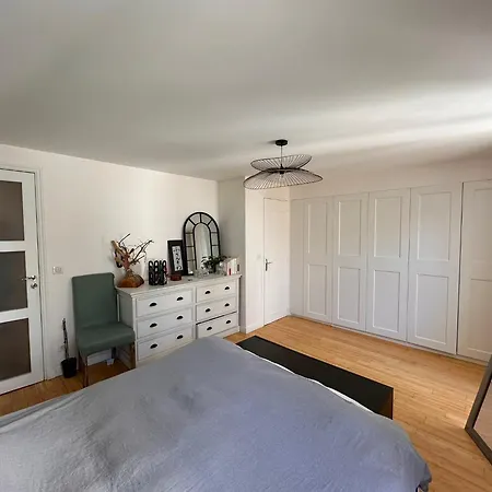 *exceptional Family * Center Of Paris* Apartment *